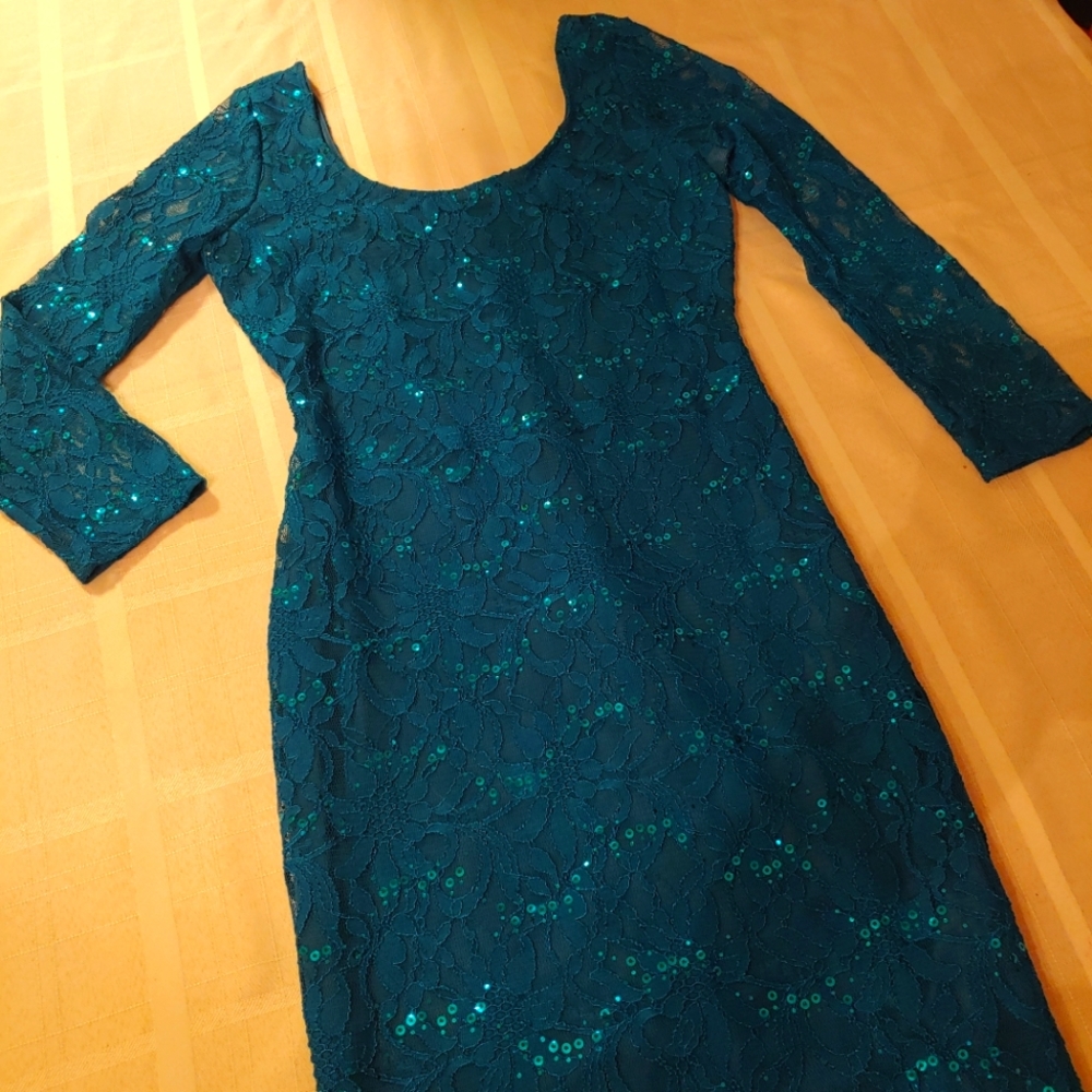 Stunning teal cocktail dress size small